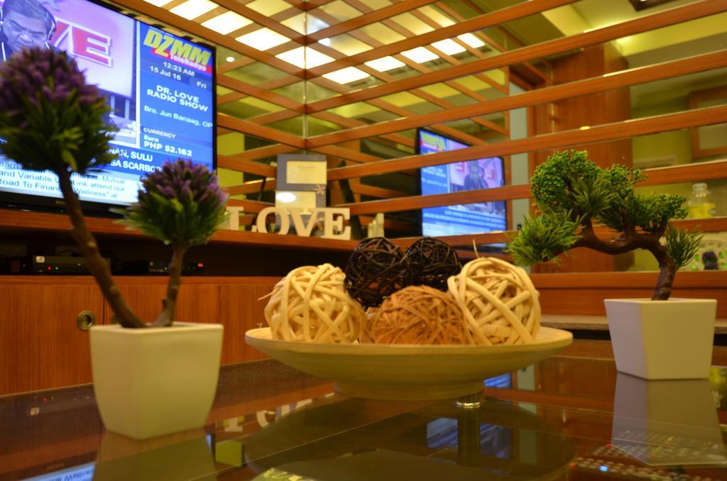 A Homey Place At Adriatico Manila Exterior photo